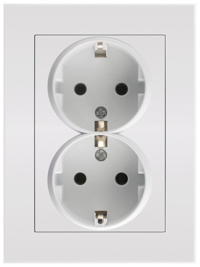 Entac Arnold Recessed wall socket 2x earthed White